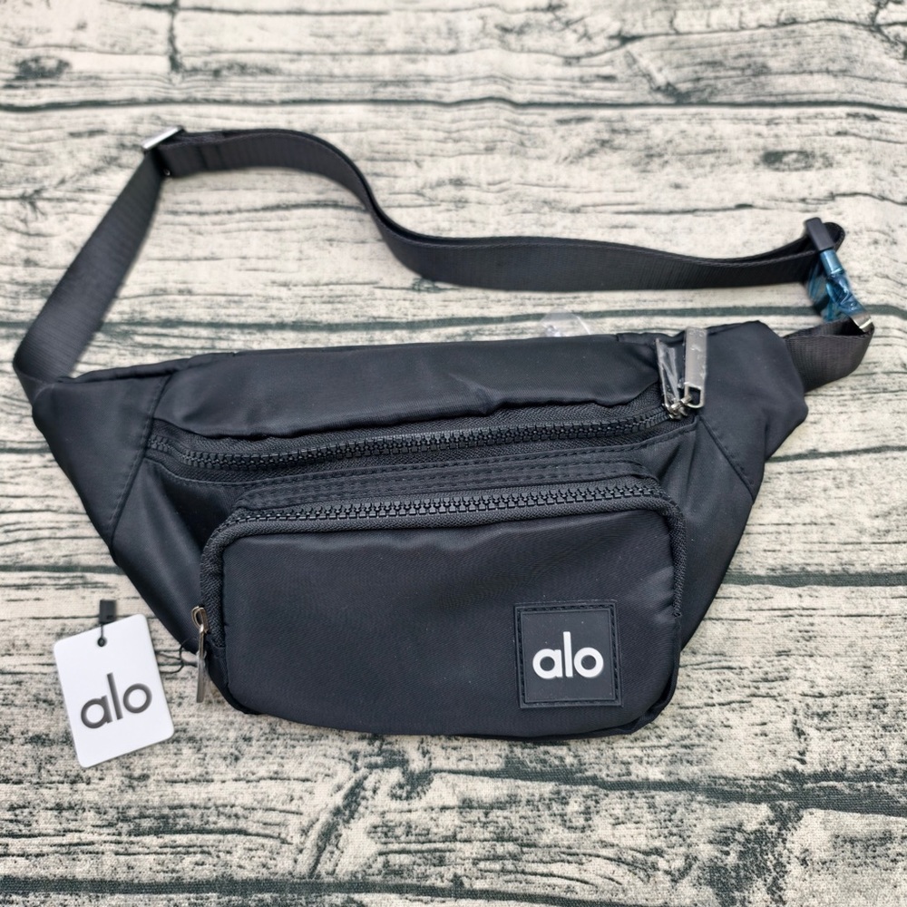 ALO Yoga Explorer Convertible Pack | 3L Nylon Waist Bag